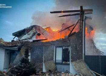 Russia Conducts Extensive Missile and Drone Assault on Ukraine