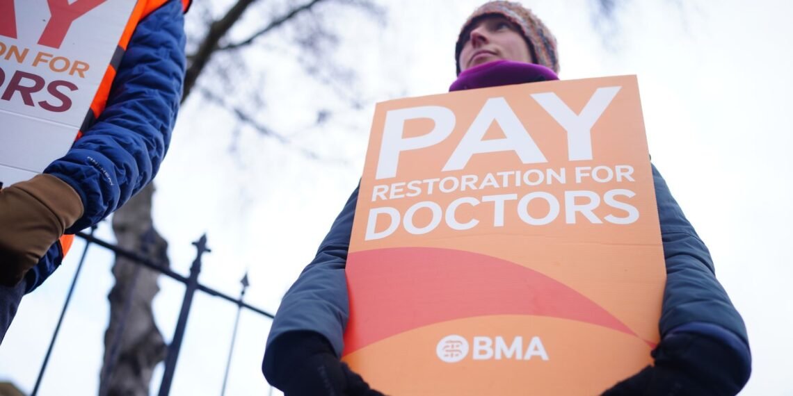 Scottish BMA Resident Doctors Vote to Strike in January Amid Pay Disputes