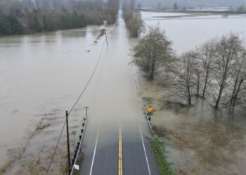 Severe Flooding Threatens Lives in Washington State, USA