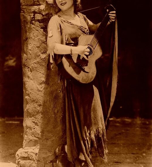 how comedy films changed from silent era to present