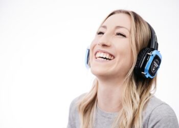 how comedy films changed from silent era to present