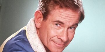 Stanley Baxter, Renowned Actor and Comedian, Passes Away at 96