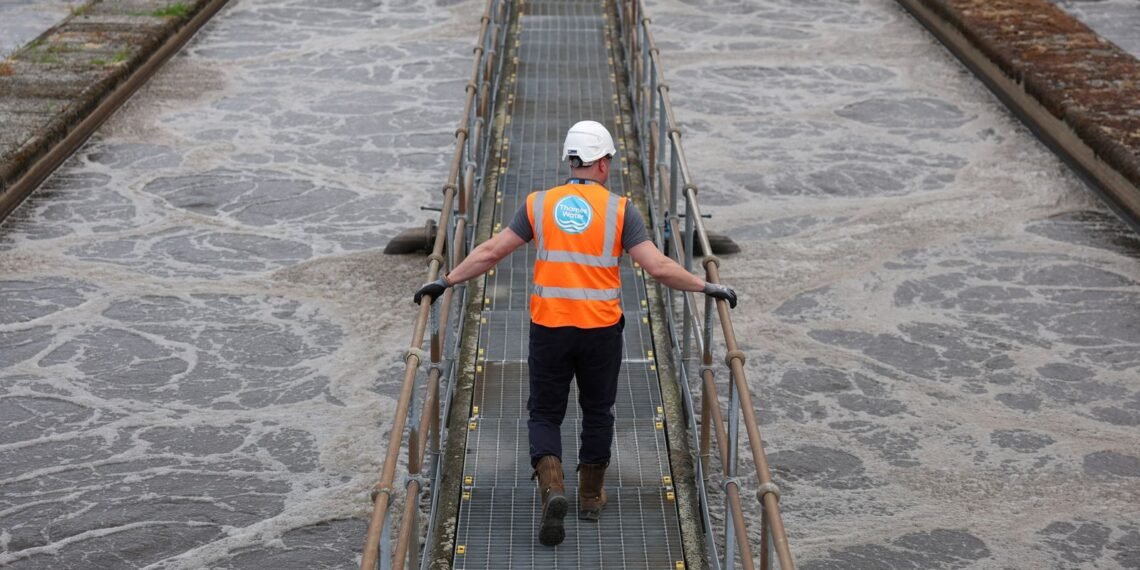 Thames Water Postpones £2.5m Retention Awards Amid Controversy