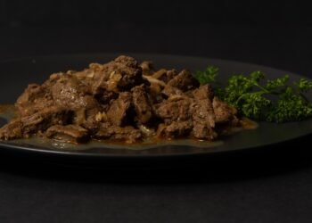 role of the liver in detoxification