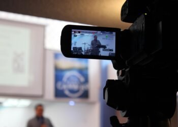 the cinematography innovations of roger deakins