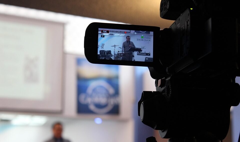 the cinematography innovations of roger deakins