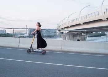 impact of technology on modern fashion design