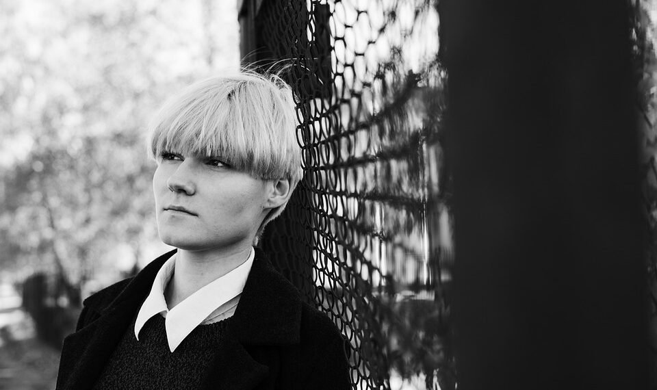 how runway trends differ from street style