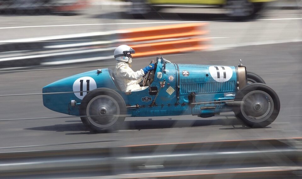 history of Formula 1 racing evolution