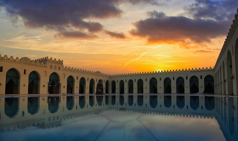 history of documentary filmmaking