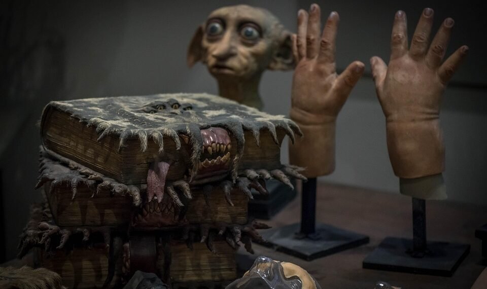 evolution of movie theatres and exhibition