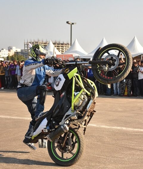 evolution of stunt work in action movies