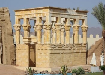 history of cinematic storytelling structures