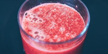 role of the liver in detoxification