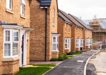 UK Construction Activity Declines at Sharpest Rate Since COVID Ahead of Budget