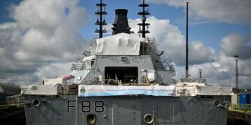 UK and Norway Strengthen Defence with Submarine Hunting Pact Amid Russian Threat