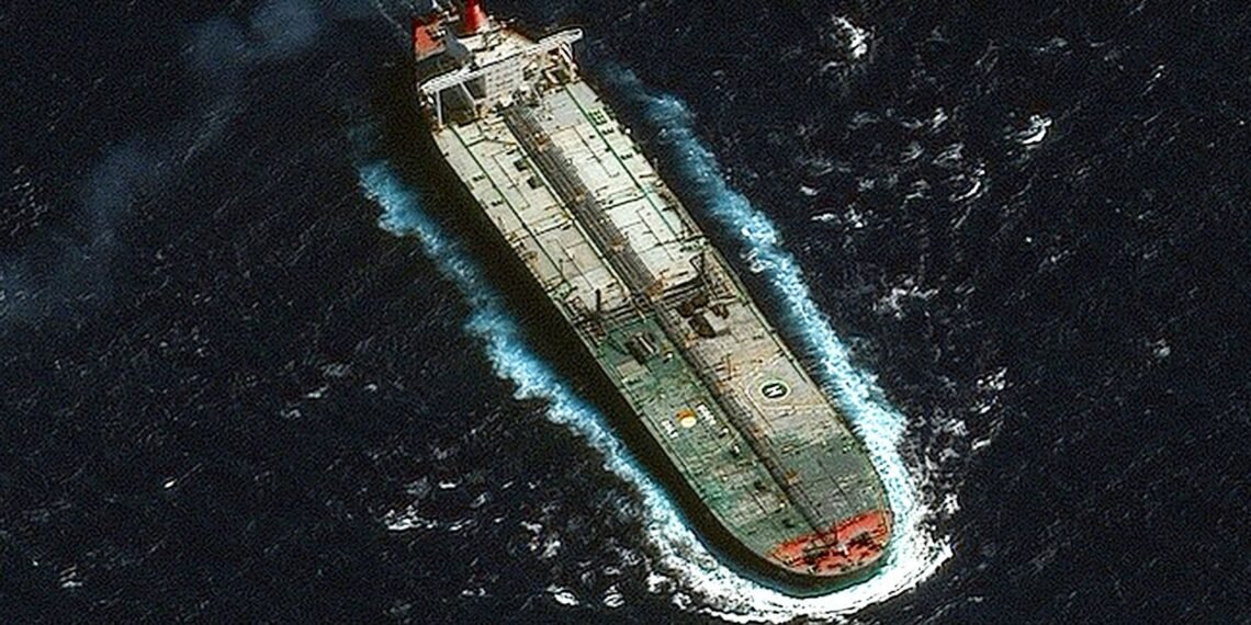 US Military Directed to 'Quarantine' Venezuelan Oil, White House Official States