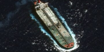 US Military Directed to 'Quarantine' Venezuelan Oil, White House Official States