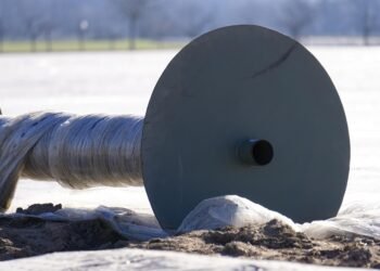 role of firewalls in cyber protection