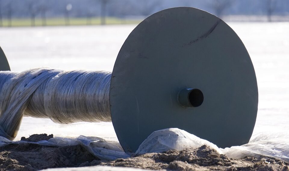 role of firewalls in cyber protection