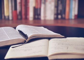 what is human resource management