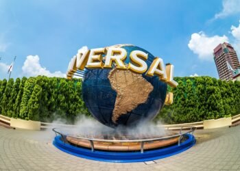 introduction to Newton’s law of universal gravitation