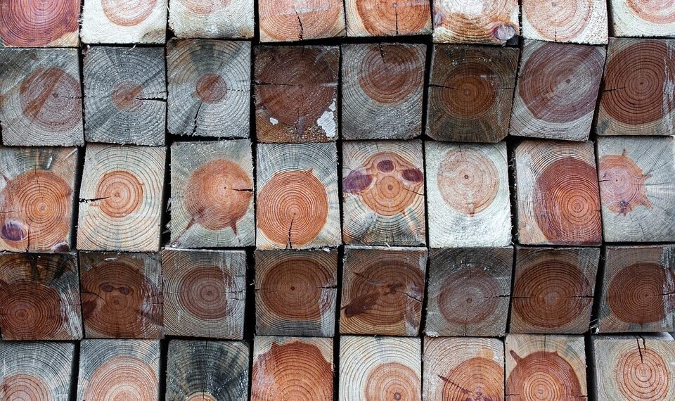 how sound waves travel through different materials