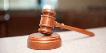 structure of the uk legal and judicial system