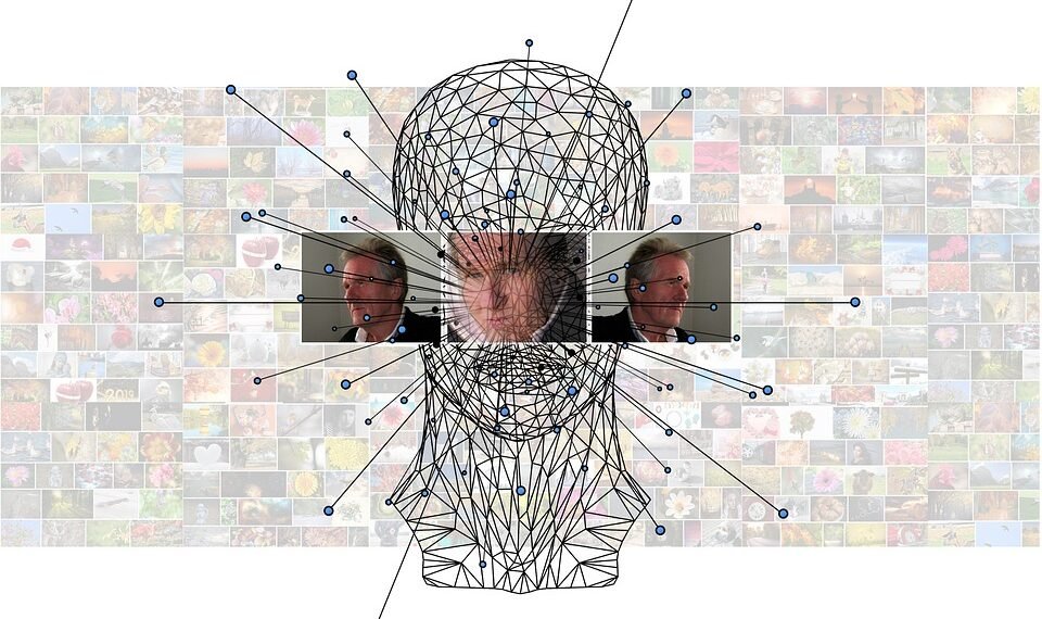 difference between machine learning and deep learning