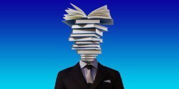 how the human brain processes information
