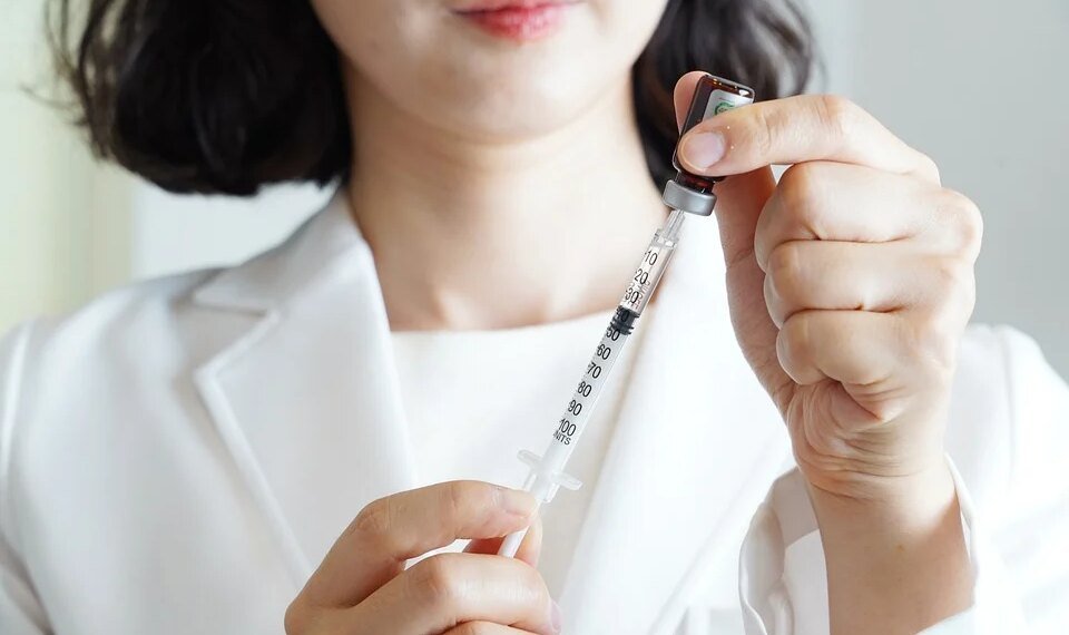 how vaccines support immunity