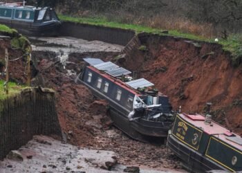 Video Captures Canal Boat Plunging into Hole After Whitchurch Embankment Collapse