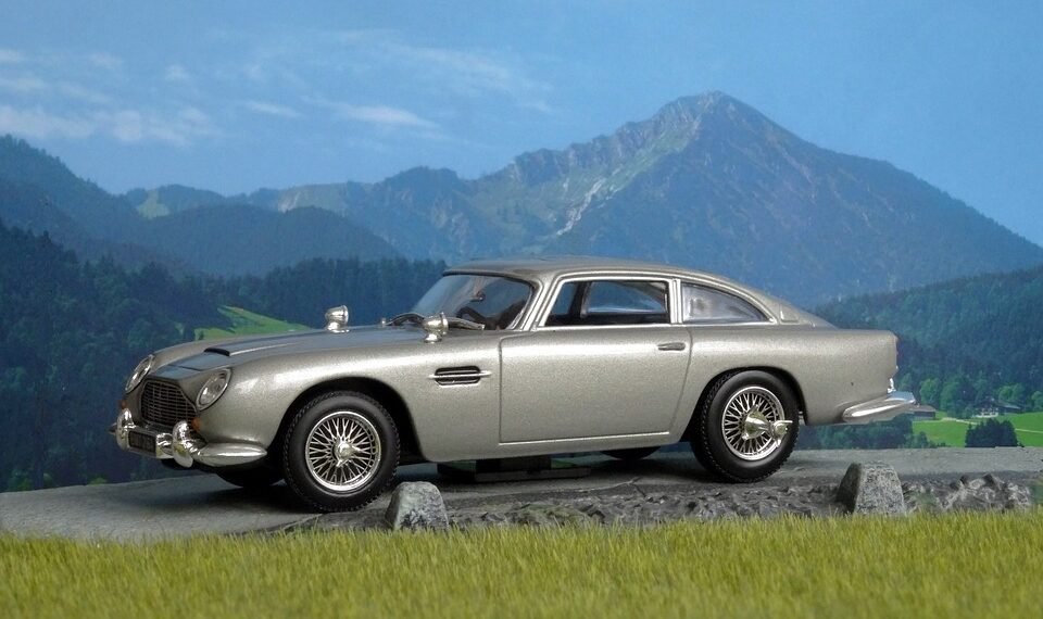 history of james bond film franchise