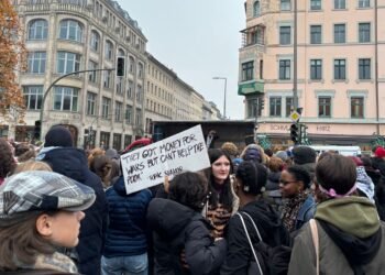 Young Germans Weigh In on Proposed Voluntary Military Service Initiative