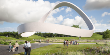 £40m Christian Monument Reflects Mother's Faith and Answered Prayers