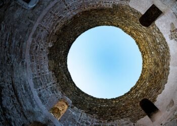 history of cinematic storytelling structures