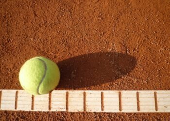 how scoring works in tennis explained