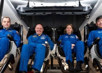 Astronauts Prepare for Return from Space Station Due to Medical Concerns
