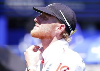 Australia Clinches 4-1 Ashes Series Victory with Final Test Win in Sydney