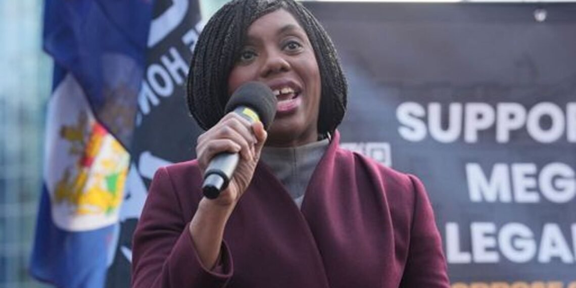 Badenoch Cautions Backbenchers Amid Growing Concerns Over Potential Defections