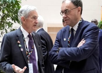 Bank of England Governor Participates in US Central Bank Protest