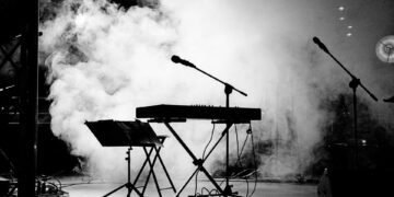 behind the scenes of practical effects in classics