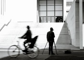 analysis of iconic opening scenes in cinema