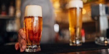 Concerns Grow as Over 500 UK Pubs at Risk of Closure This Year