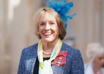 Dame Esther Rantzen Reflects on Lung Cancer Diagnosis Ahead of Last Christmas