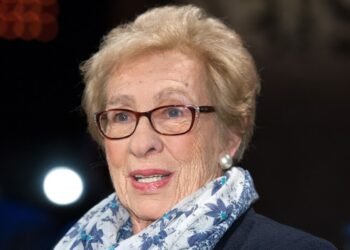 Eva Schloss, Holocaust Survivor and Anne Frank's Stepsister, Passes Away at 96