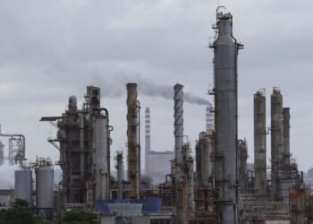 Exploring Venezuela's Oil Reserves: Trump's Interest Explained