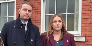 Father Claims Warrington Hospital's Home Birth Service Risks Lives