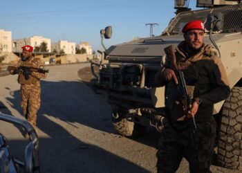 Fighting Breaks Out Near Syrian Prisons Holding IS Extremists After Ceasefire