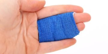 basics of first aid for common injuries